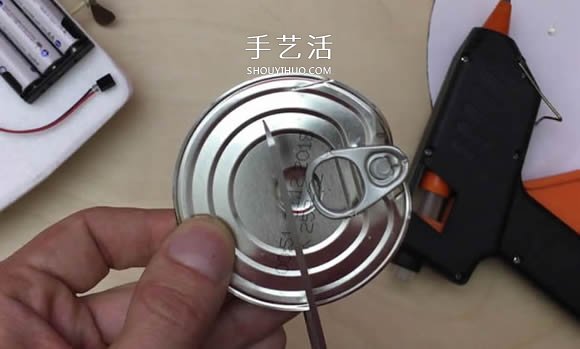 电动科技小制作：自制电动玩具船的方法 -  www.shouyihuo.com