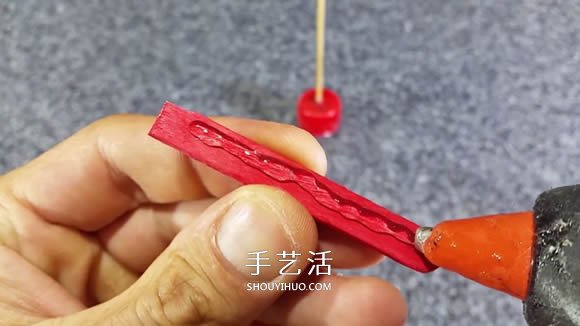自制电动马达三轮车玩具的科技小制作教程 -  www.shouyihuo.com