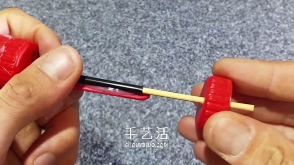 自制电动马达三轮车玩具的科技小制作教程 -  www.shouyihuo.com