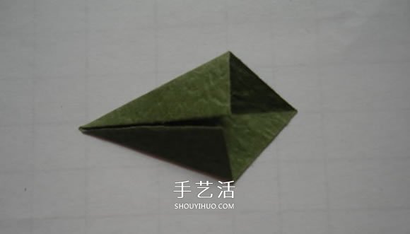 最简单折纸郁金香贴画的制作方法图解 -  www.shouyihuo.com