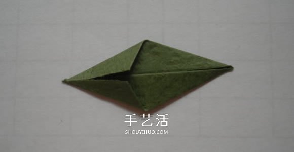 最简单折纸郁金香贴画的制作方法图解 -  www.shouyihuo.com