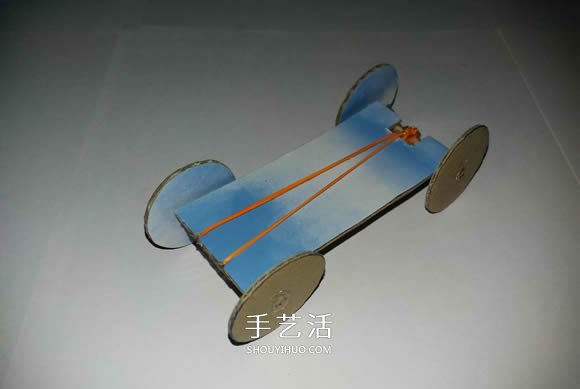 小学生手工制作：自制橡皮筋动力车的方法 -  www.shouyihuo.com
