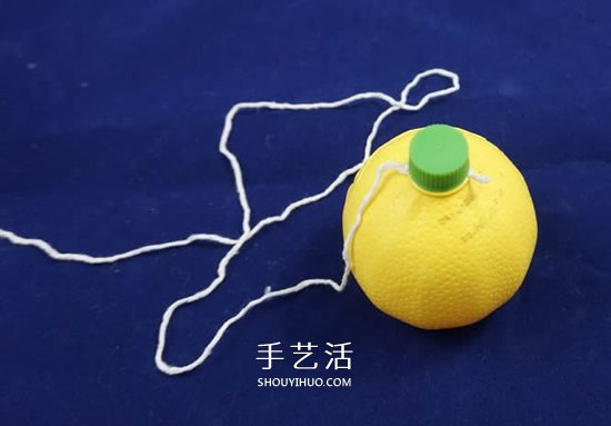自制幼儿园简易接球玩具的制作方法教程 -  www.shouyihuo.com