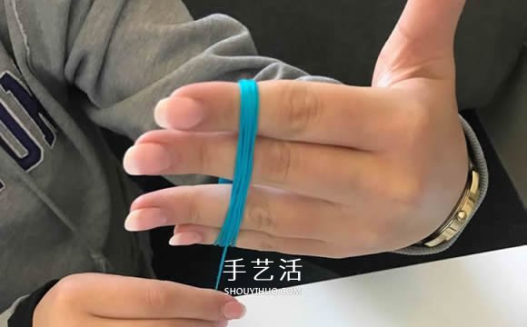 袜子手工制作手偶玩具 用它表演木偶戏！ -  www.shouyihuo.com