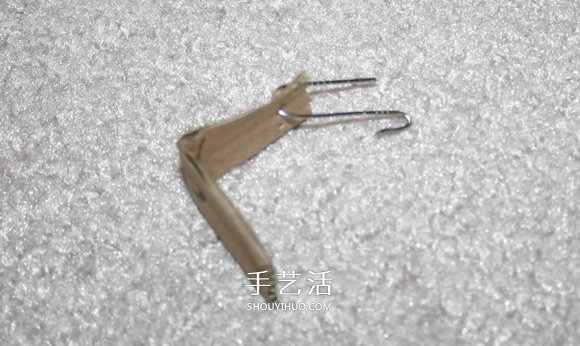 硬纸板手工制作摩天轮玩具的方法教程 -  www.shouyihuo.com