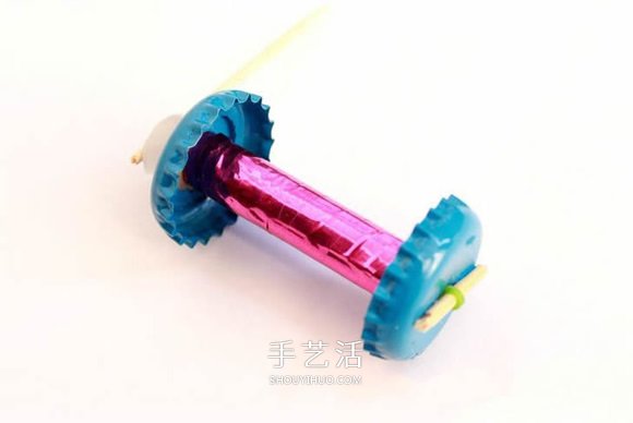 自制两轮橡皮筋动力车玩具的制作方法图解 -  www.shouyihuo.com