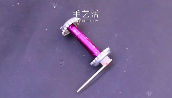 自制两轮橡皮筋动力车玩具的制作方法图解 -  www.shouyihuo.com