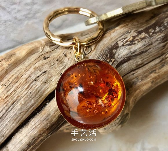 自制仿琥珀树脂钥匙扣的制作方法 -  www.shouyihuo.com