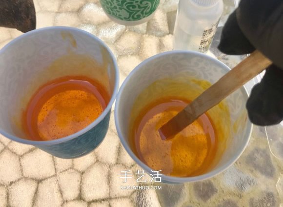 自制仿琥珀树脂钥匙扣的制作方法 -  www.shouyihuo.com