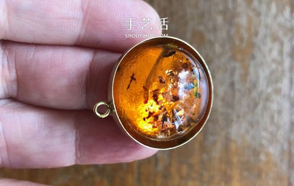 自制仿琥珀树脂钥匙扣的制作方法 -  www.shouyihuo.com