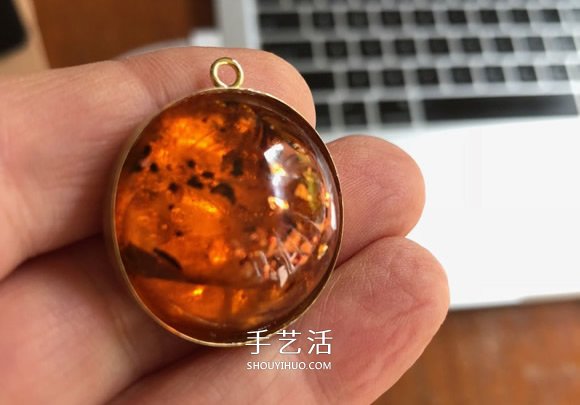 自制仿琥珀树脂钥匙扣的制作方法 -  www.shouyihuo.com