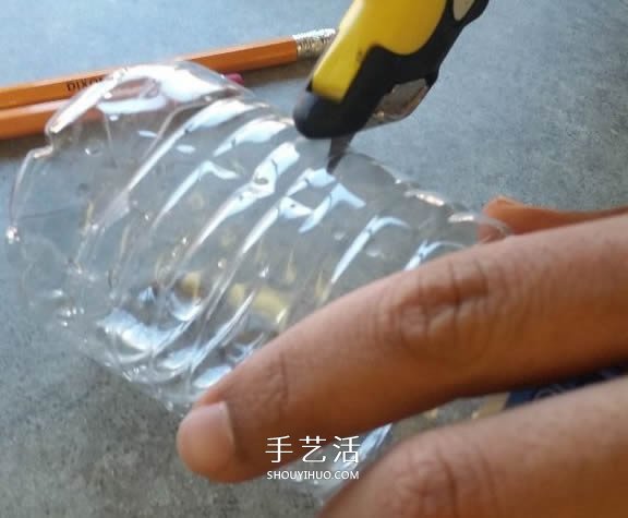 投石机的简单小制作 几根铅笔就可以搞定！ -  www.shouyihuo.com