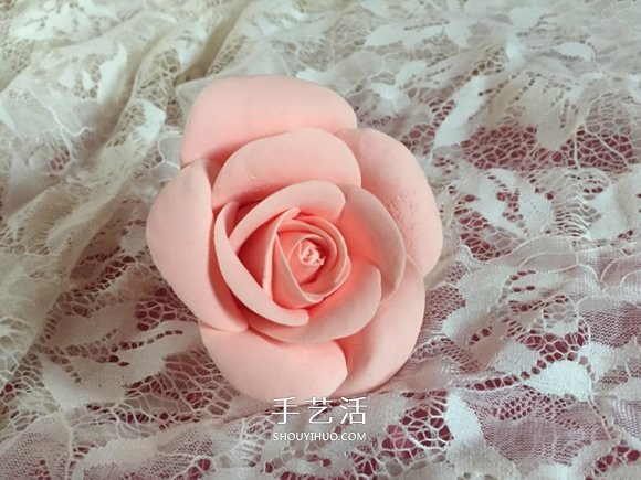超轻粘土玫瑰花的手工制作方法图解 -  www.shouyihuo.com