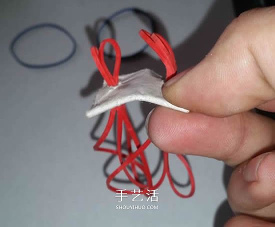 自制雪糕棍弹弓的制作方法图解 -  www.shouyihuo.com