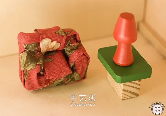 瓦楞纸板手工制作微型扶手椅图解教程 -  www.shouyihuo.com