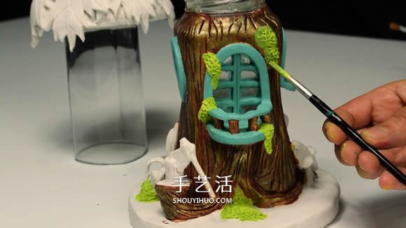 纸粘土和玻璃瓶手工制作童话小屋 -  www.shouyihuo.com