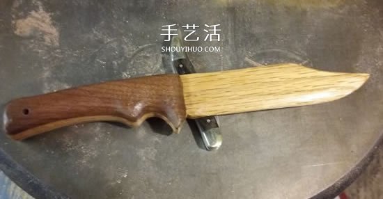 自制送男孩生日礼物-木头小刀的方法 -  www.shouyihuo.com