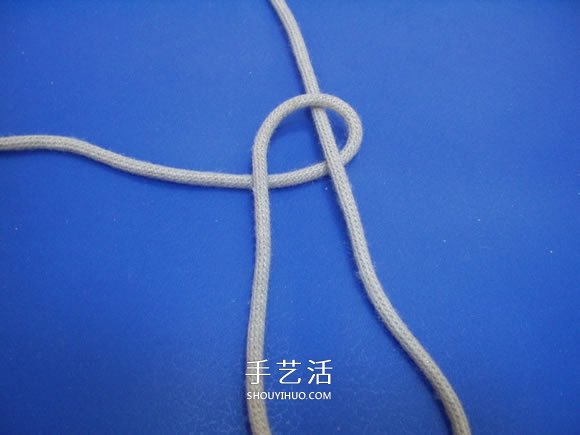 两股绳水手结的打法图解 -  www.shouyihuo.com