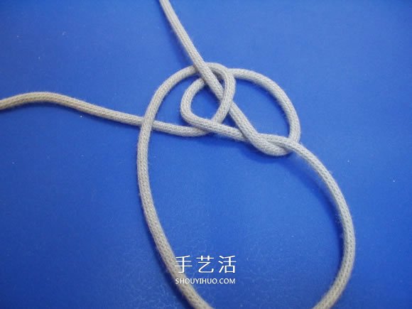 两股绳水手结的打法图解 -  www.shouyihuo.com