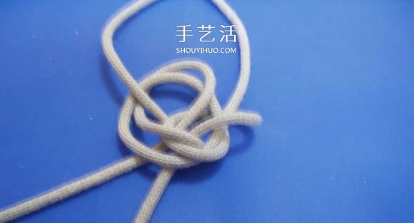 两股绳水手结的打法图解 -  www.shouyihuo.com