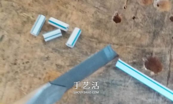 自制可以操控的纸板手的方法教程 -  www.shouyihuo.com