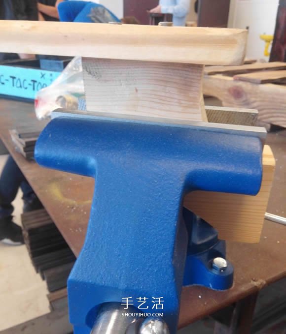 用木头DIY制作儿童滑板车的方法教程 -  www.shouyihuo.com