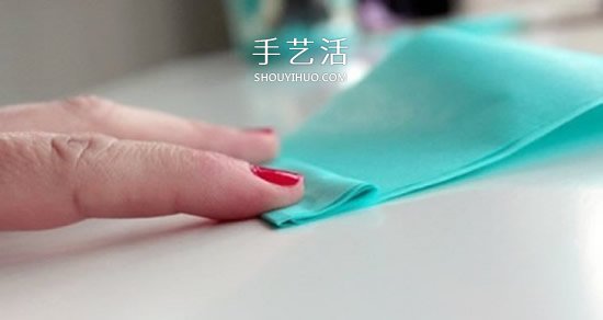 简单的绢纸花手工制作图解教程 -  www.shouyihuo.com