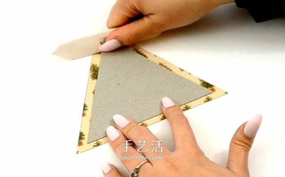 自制圣诞树爆炸盒的方法详细步骤图解 -  www.shouyihuo.com