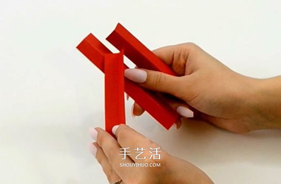 自制圣诞树爆炸盒的方法详细步骤图解 -  www.shouyihuo.com