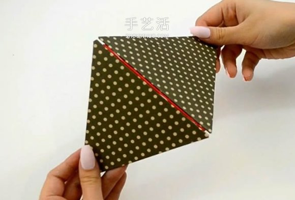 自制圣诞树爆炸盒的方法详细步骤图解 -  www.shouyihuo.com