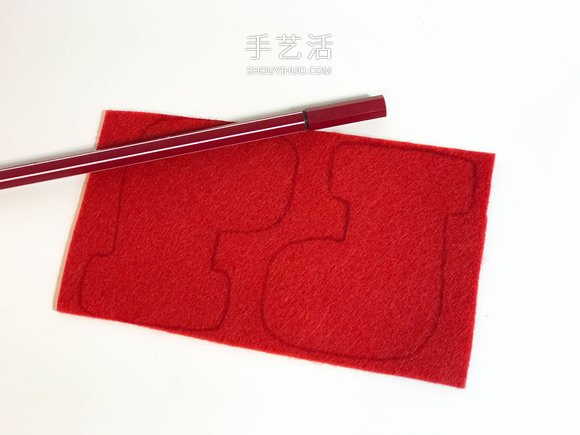 不织布手工制作超可爱圣诞树挂件图解 -  www.shouyihuo.com