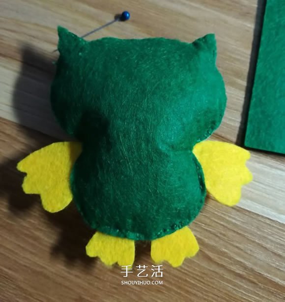 不织布手工制作猫头鹰布偶的做法 -  www.shouyihuo.com