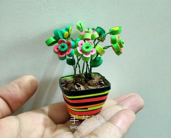 三八女神节礼物！小巧可爱的衍纸盆栽制作教程 -  www.shouyihuo.com