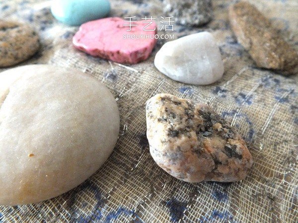 海边捡回的石头再利用 DIY制作创意冰箱贴！ -  www.shouyihuo.com
