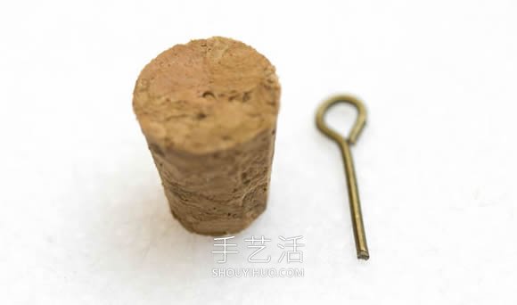 仿佛装着银河系！自制星空瓶项链吊坠的方法 -  www.shouyihuo.com