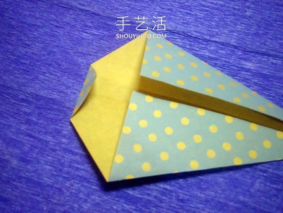 一步一步折纸鲸鱼的简单图解教程 -  www.shouyihuo.com