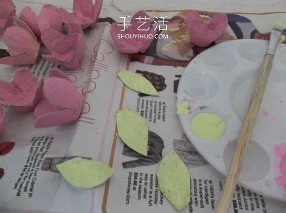 鸡蛋保护托废物利用 手工制作花朵的做法 -  www.shouyihuo.com