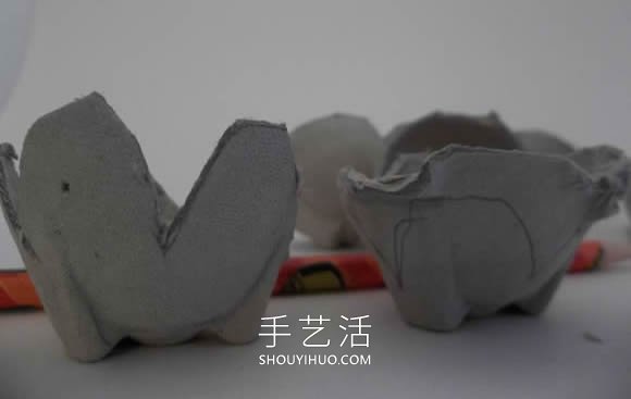 鸡蛋保护托废物利用 手工制作花朵的做法 -  www.shouyihuo.com