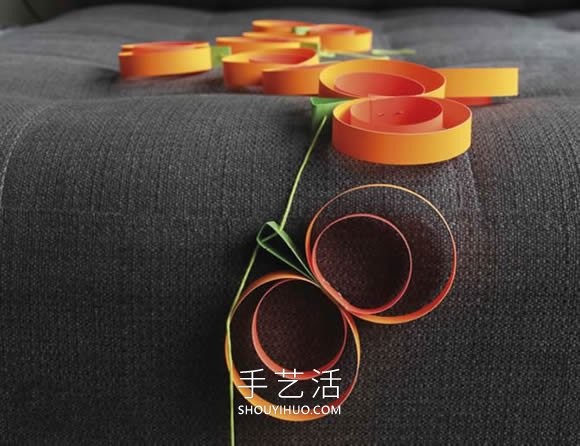 简单卡纸手工制作万圣节南瓜装饰的教程 -  www.shouyihuo.com