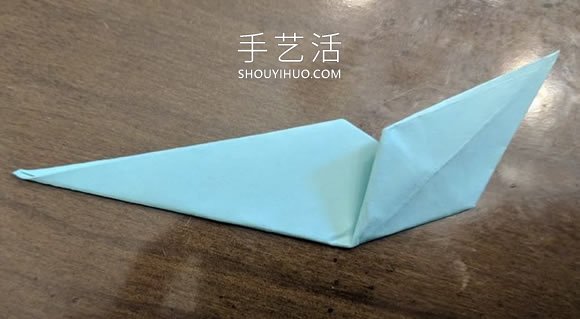 手工折纸扁平玫瑰花和叶子的折法图解 -  www.shouyihuo.com