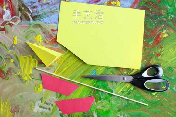 幼儿园手工制作纸盘帆船玩具的做法教程 -  www.shouyihuo.com