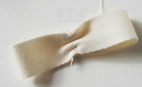 DIY简约串珠项链的方法图解教程 -  www.shouyihuo.com
