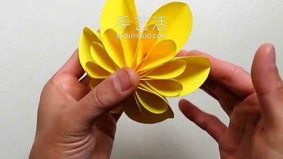 简单星花球的折纸制作方法图解教程 -  www.shouyihuo.com