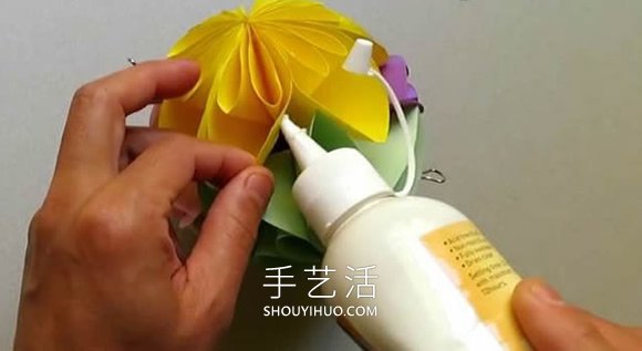 简单星花球的折纸制作方法图解教程 -  www.shouyihuo.com