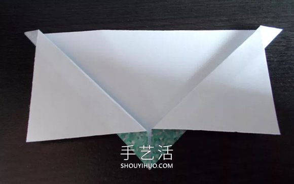 折纸制作生日贺卡礼物的方法图解教程 -  www.shouyihuo.com