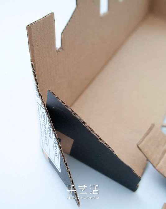 鞋盒手工制作儿童小饰品架子的做法教程 -  www.shouyihuo.com