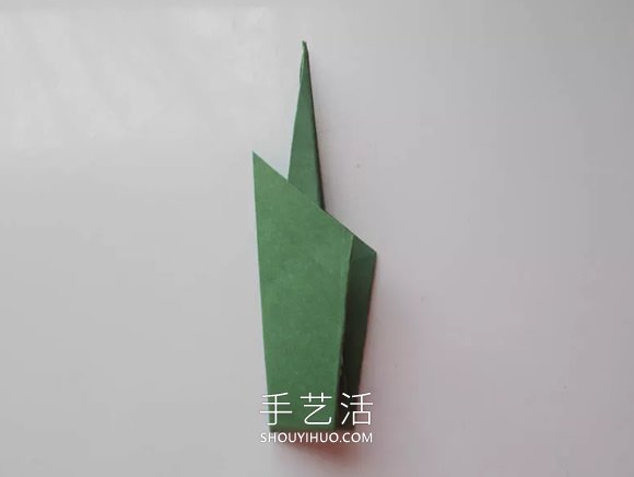 折纸制作母亲节郁金香贺卡的做法教程 -  www.shouyihuo.com