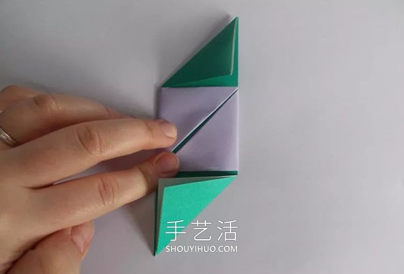 儿童手工折纸手牌玩具的折法图解教程 -  www.shouyihuo.com