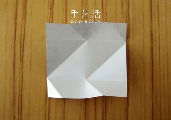 手工漂亮花球怎么折的步骤图解 -  www.shouyihuo.com
