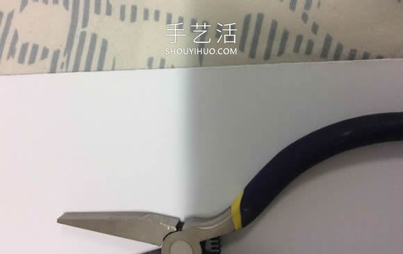 自制好看圣诞贺卡的方法图解教程 -  www.shouyihuo.com